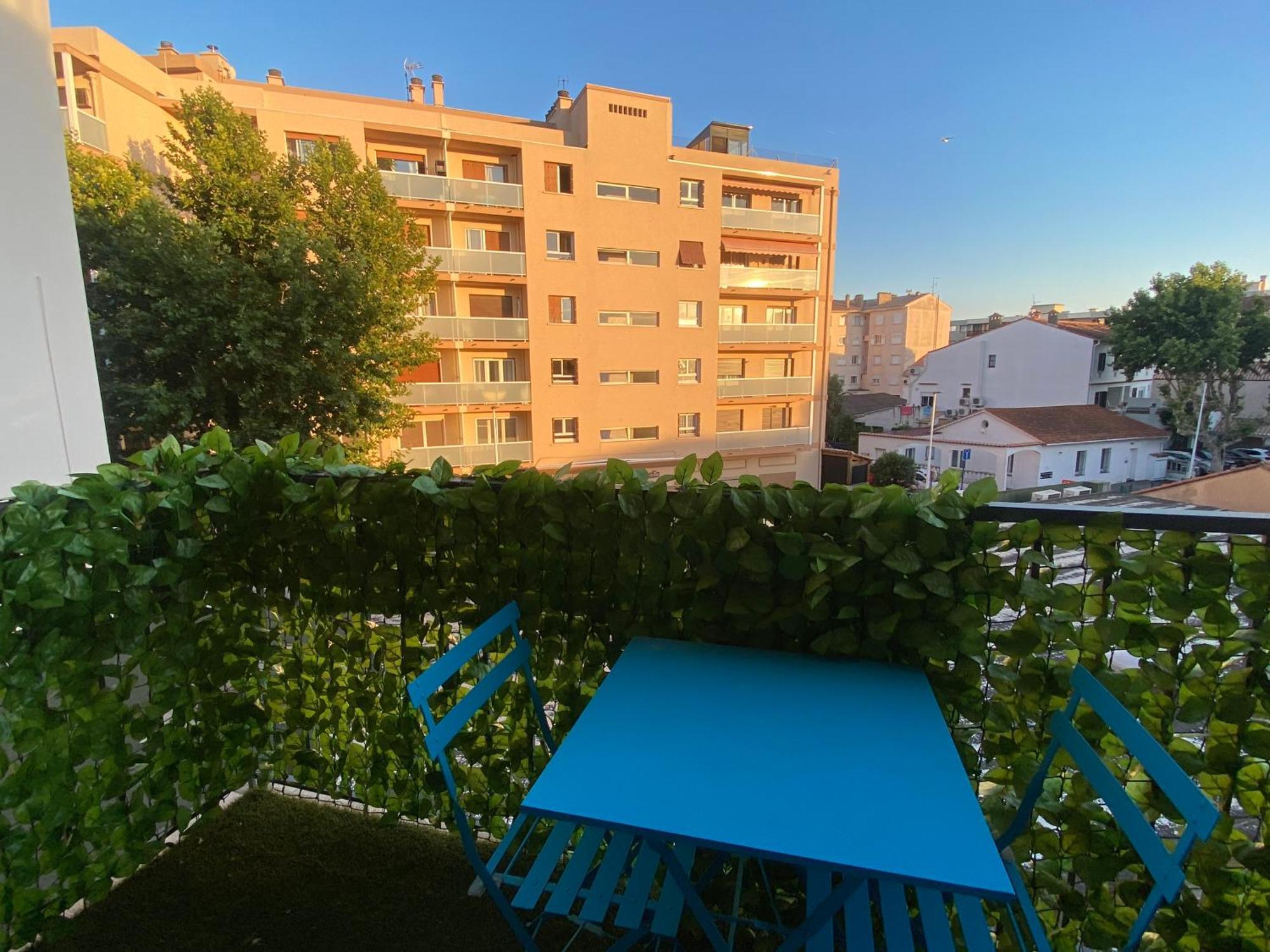 Centre Ville Sainte Maxime 100M Plage Et Commerce A Pied Exterior foto